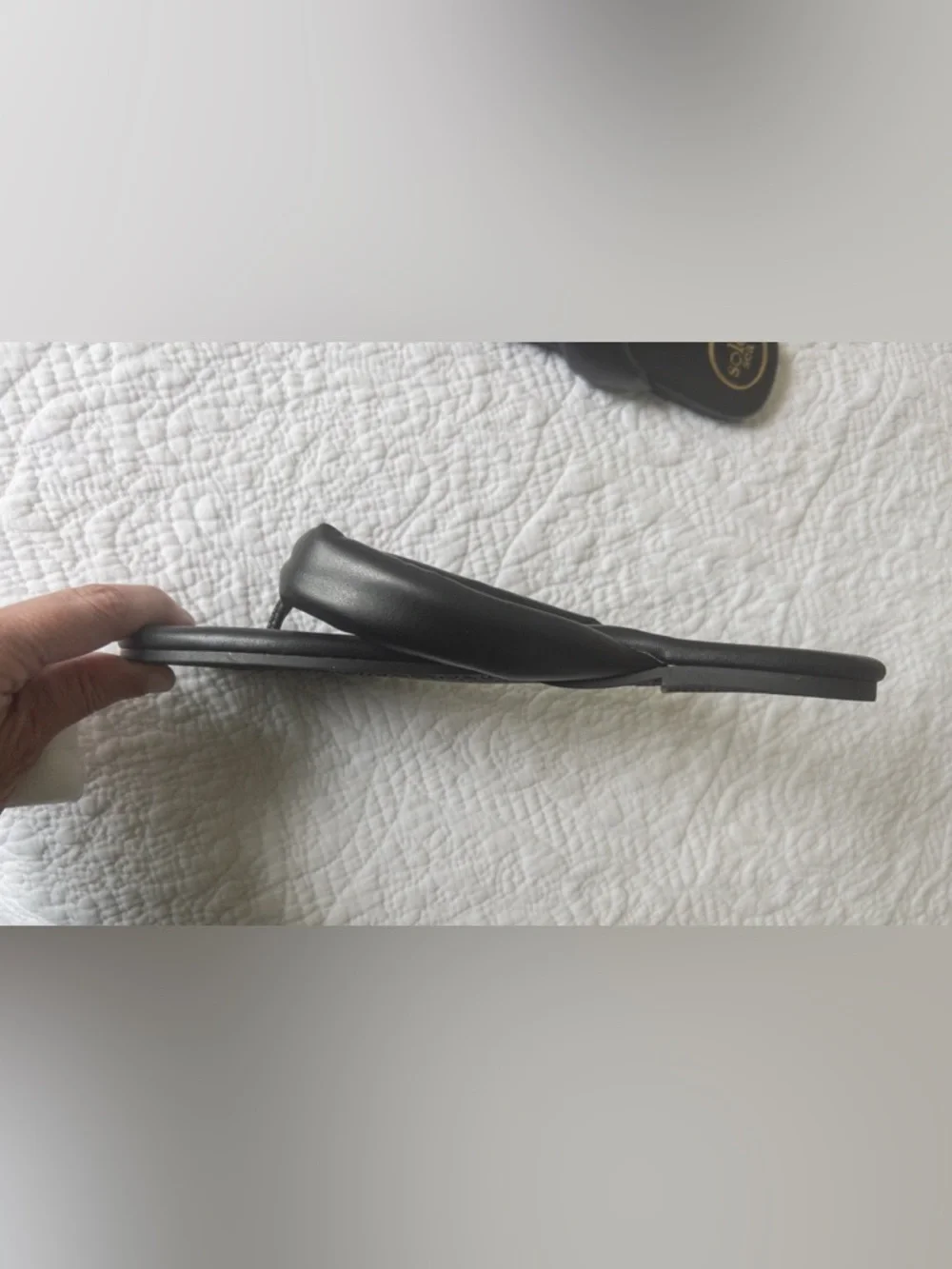 NWOT Solei Sea Gizel Pillow Strap Sandals Noir Black Size 8 US/39 - Picture 9 of 11